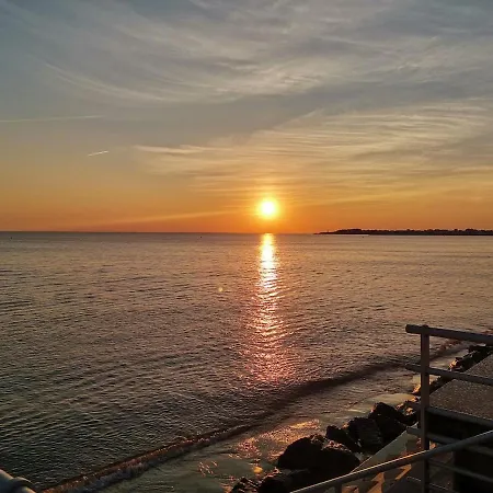 Entre Nantes, La Roche Et Plages *